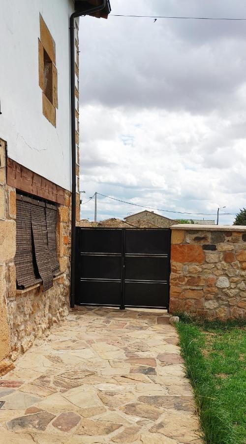 Casa Del Medio Villa Fuentecantos Eksteriør bilde